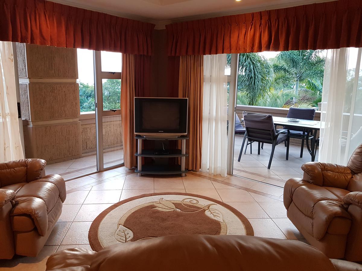 Bubez Guesthouse バーバートン エクステリア 写真